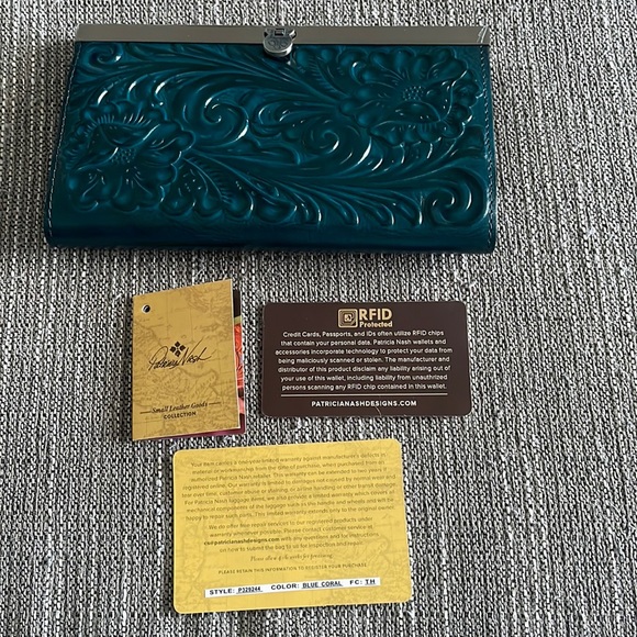 Patricia Nash Handbags - Patricia Nash Cauchy Wallet